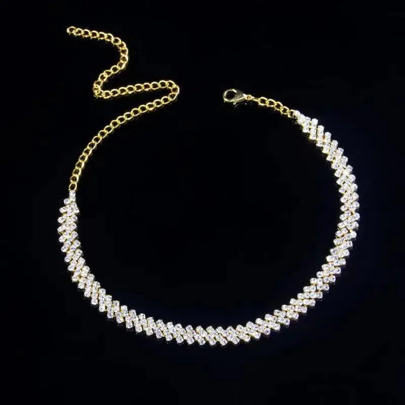 2021 Luxury Vintage Green Heart Pendant Necklace Rhinstone Choker Necklace for Women Luxury Crystal Tennis Chain Choker Collar